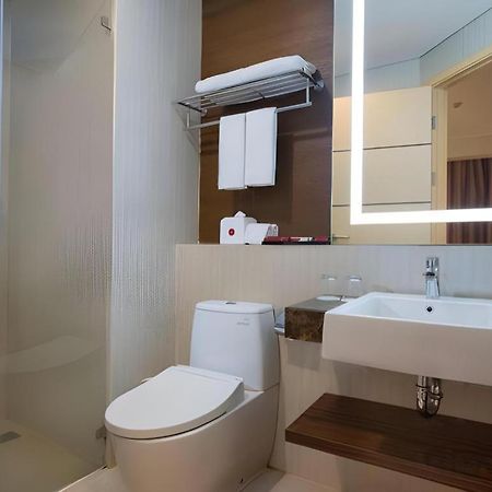 Hotel Grandhika Pemuda Semarang Buitenkant foto