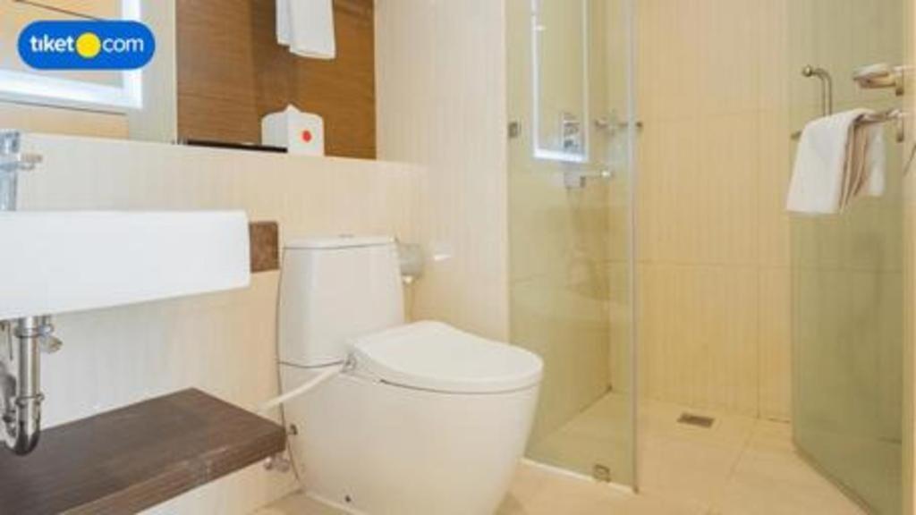 Hotel Grandhika Pemuda Semarang Buitenkant foto