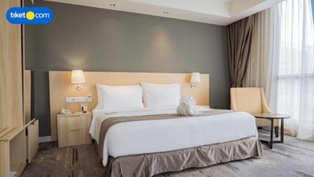 Hotel Grandhika Pemuda Semarang Buitenkant foto
