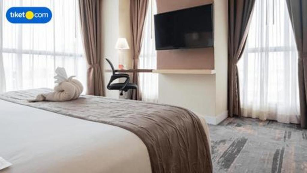 Hotel Grandhika Pemuda Semarang Buitenkant foto