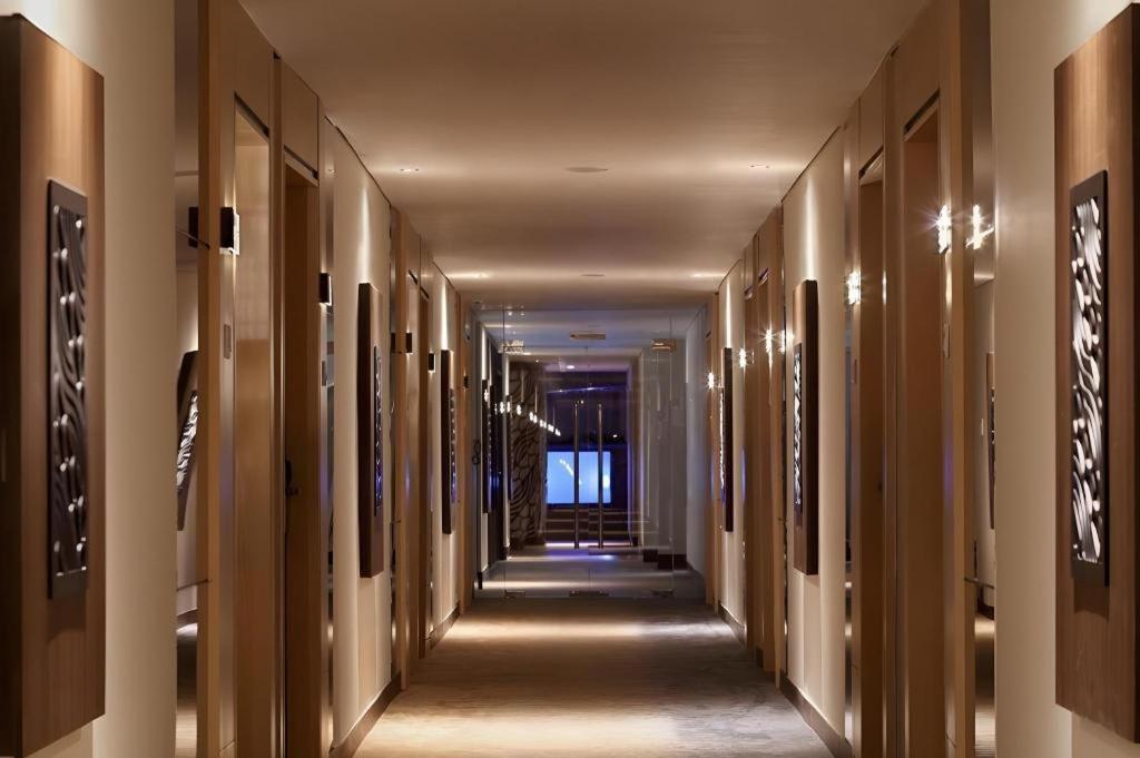 Hotel Grandhika Pemuda Semarang Buitenkant foto