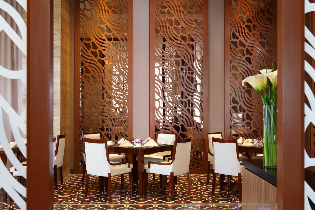 Hotel Grandhika Pemuda Semarang Buitenkant foto