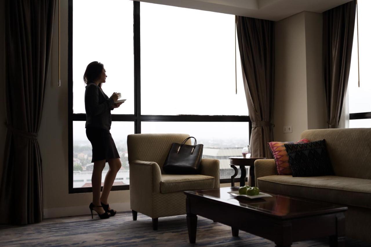 Hotel Grandhika Pemuda Semarang Buitenkant foto
